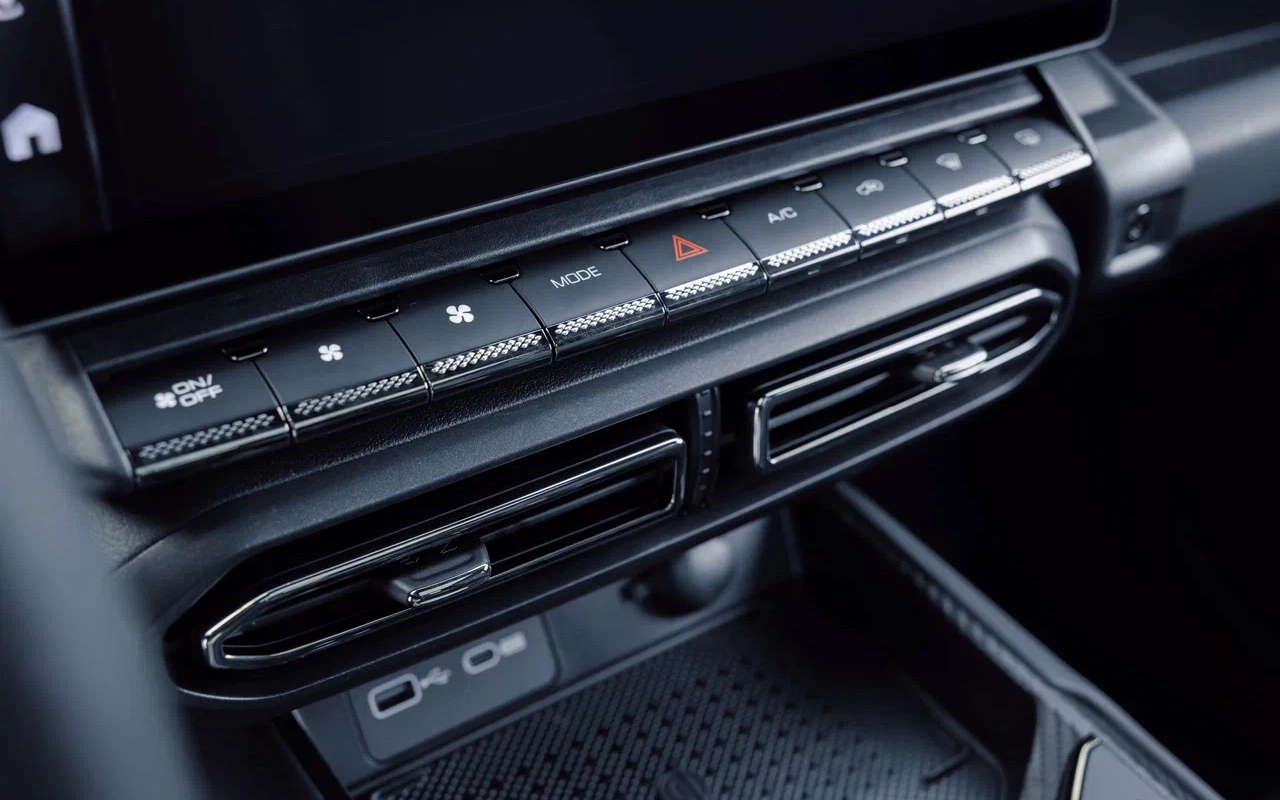 32 Haval H7.webp